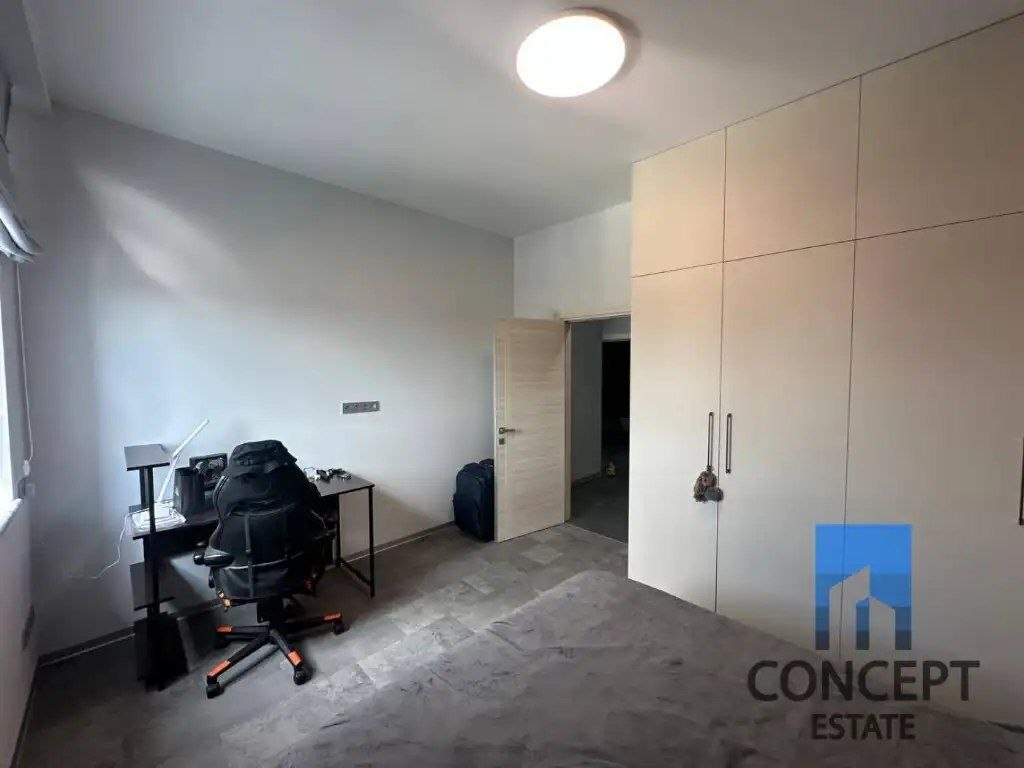 Продажа 3-комнатной квартиры 95 м², Сечевых Стрельцов ул.