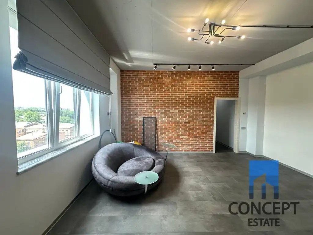 Продажа 3-комнатной квартиры 95 м², Сечевых Стрельцов ул.