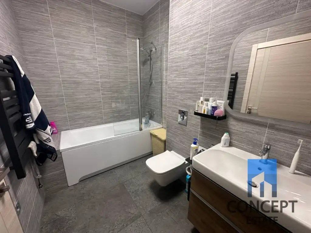 Продажа 3-комнатной квартиры 95 м², Сечевых Стрельцов ул.