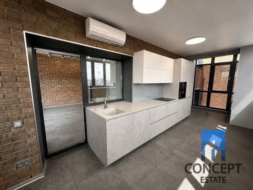 Продажа 3-комнатной квартиры 95 м², Сечевых Стрельцов ул.