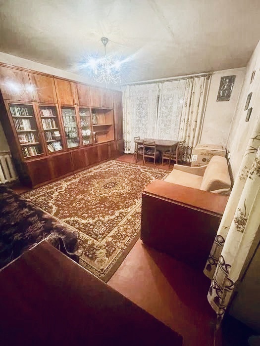 Продаж 4-кімнатної квартири 89 м², Матросова пров.