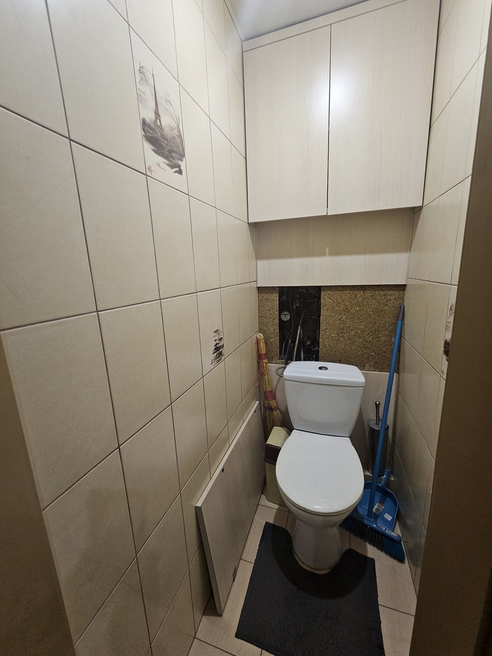 Продажа 3-комнатной квартиры 60 м², Севастопольская ул., 30