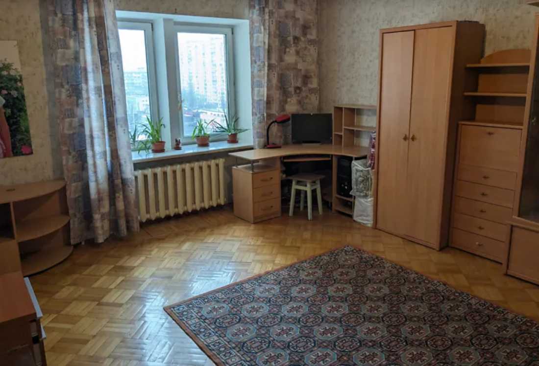 Продажа 3-комнатной квартиры 149.4 м², Героев Сталинграда просп., 22