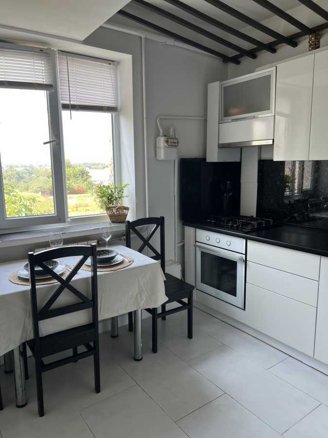 Продаж 1-кімнатної квартири 30 м², Слави, 4