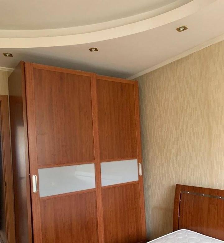 Оренда 2-кімнатної квартири 68 м², Героїв Небесної Сотні вул., 11