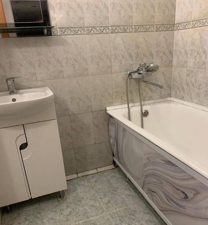 Оренда 2-кімнатної квартири 68 м², Героїв Небесної Сотні вул., 11