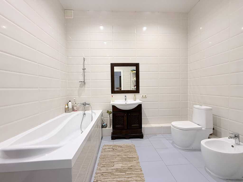Аренда 4-комнатной квартиры 142 м², Шота Руставели ул., 12
