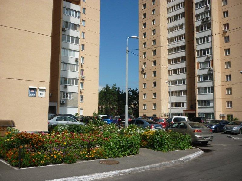 Аренда 3-комнатной квартиры 90 м², Дарницкий бул., 10