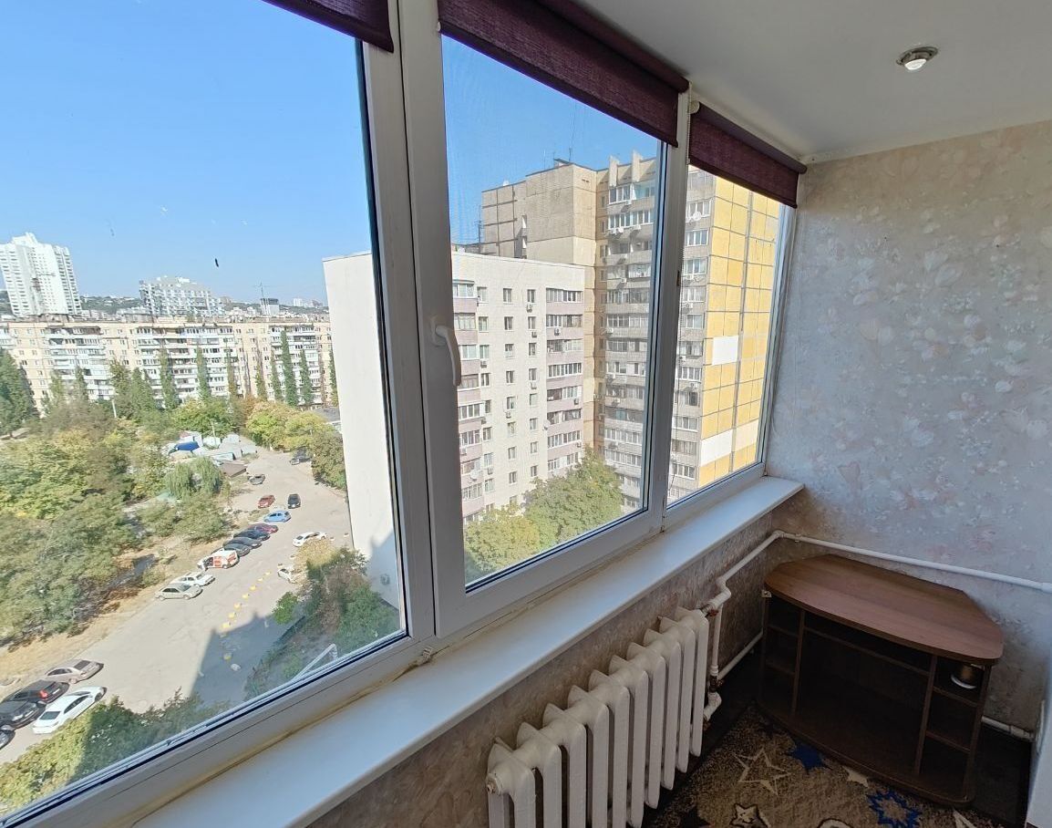 Продажа 2-комнатной квартиры 56 м², Набережная Победы ул., 126