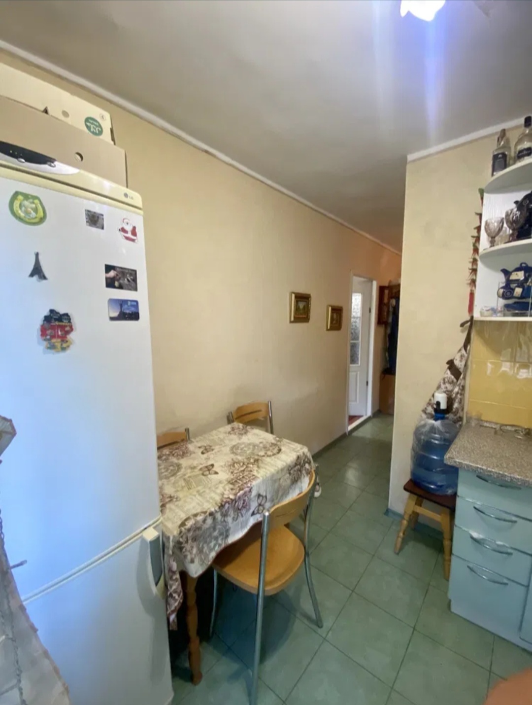 Продаж 1-кімнатної квартири 32 м², Космонавтов вул.