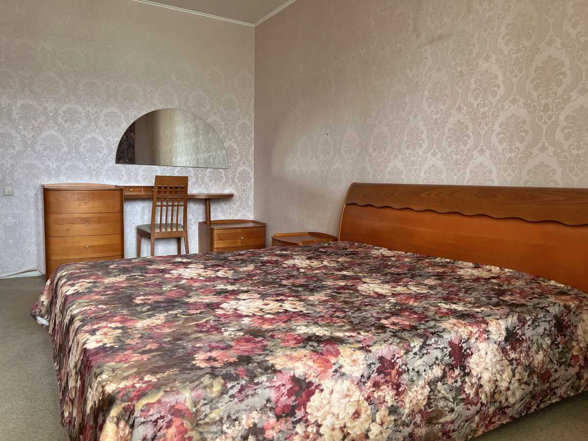 Продажа 3-комнатной квартиры 115.5 м², Прилужная ул., 4/15