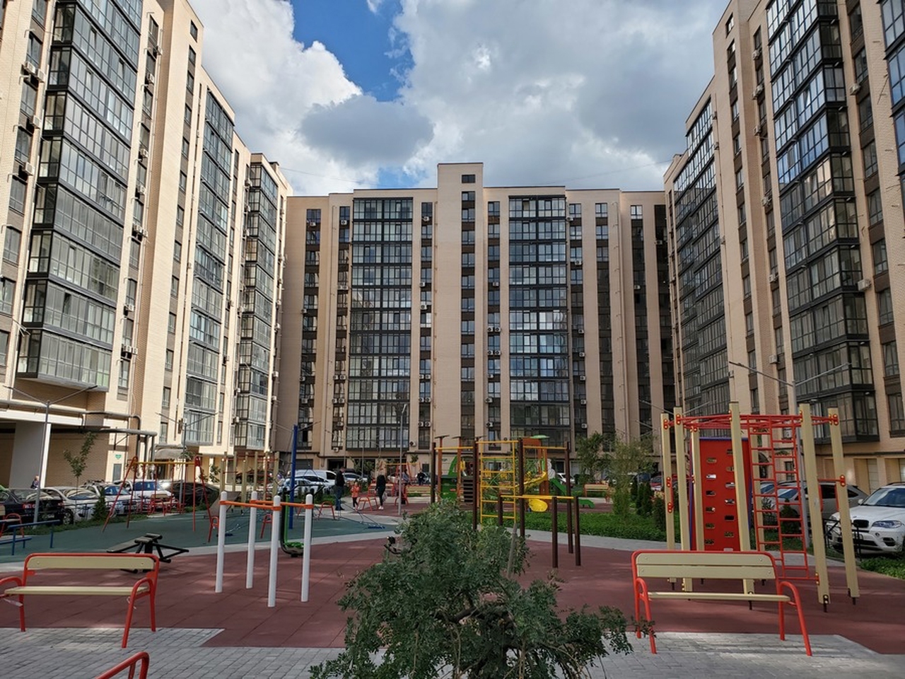 Продажа 1-комнатной квартиры 47 м², Набережная Победы ул., 44С