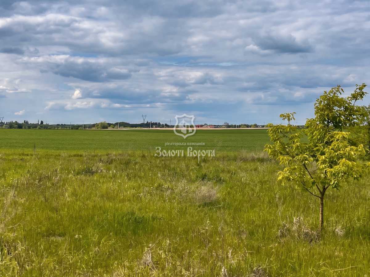 Продаж ділянки під індивідуальне житлове будівництво 20 соток, Лугова