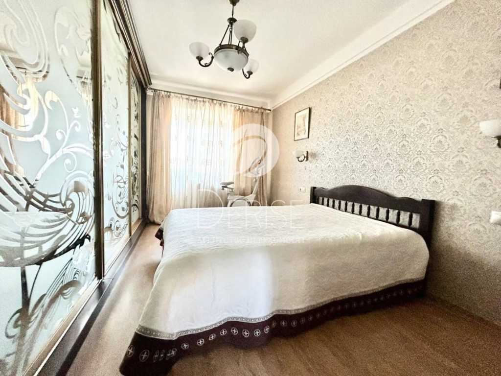 Продажа 3-комнатной квартиры 59.3 м², Васильковская ул., 2А