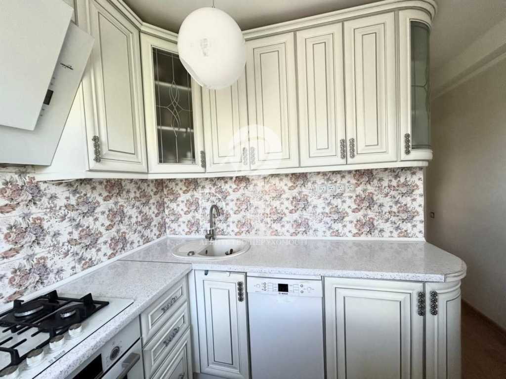 Продажа 3-комнатной квартиры 59.3 м², Васильковская ул., 2А