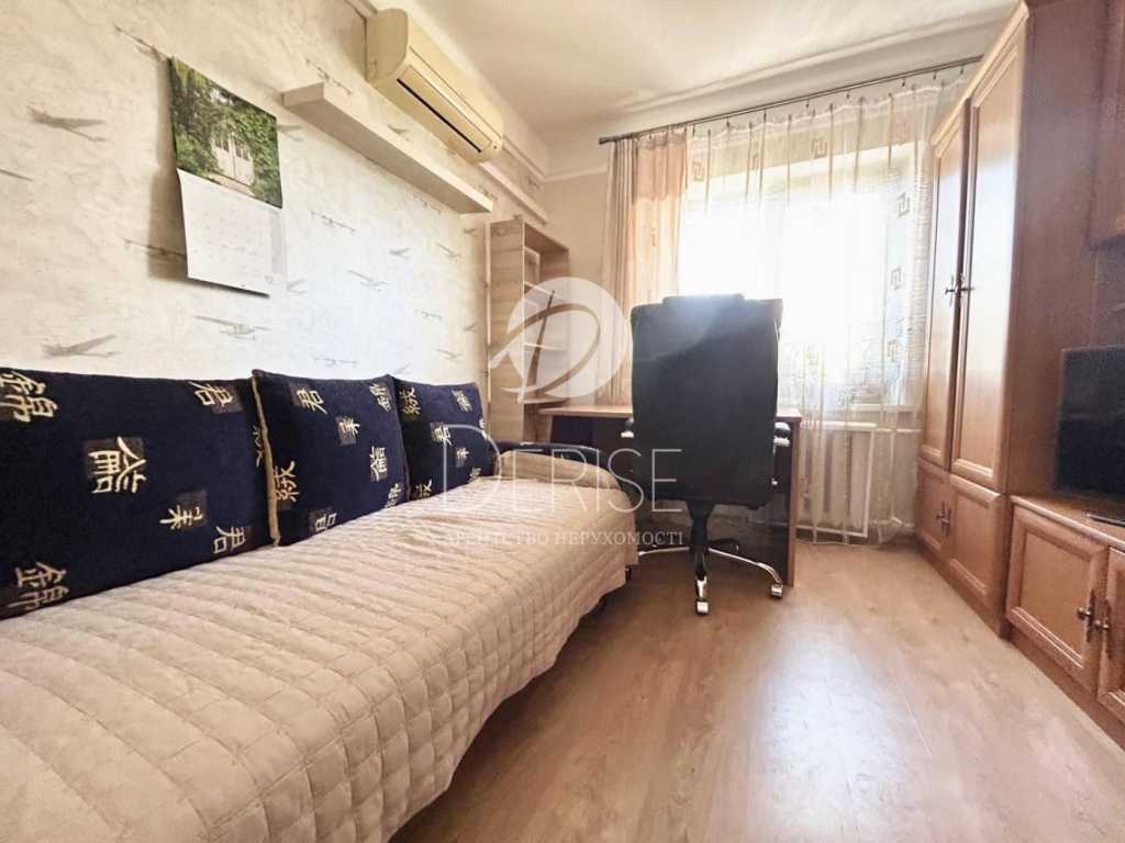 Продажа 3-комнатной квартиры 59.3 м², Васильковская ул., 2А