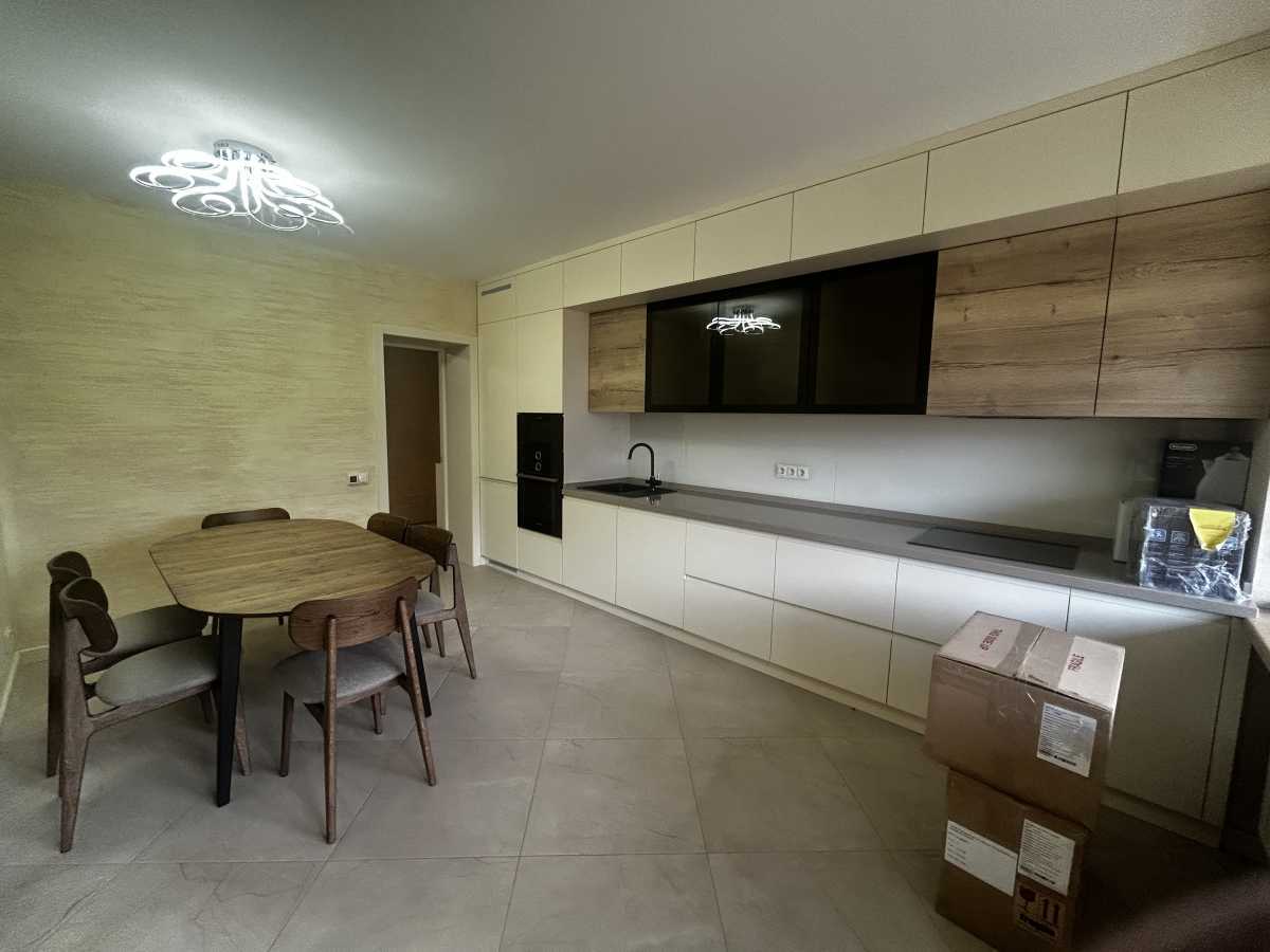 Аренда 3-комнатной квартиры 116 м², Тарасовская ул., 21