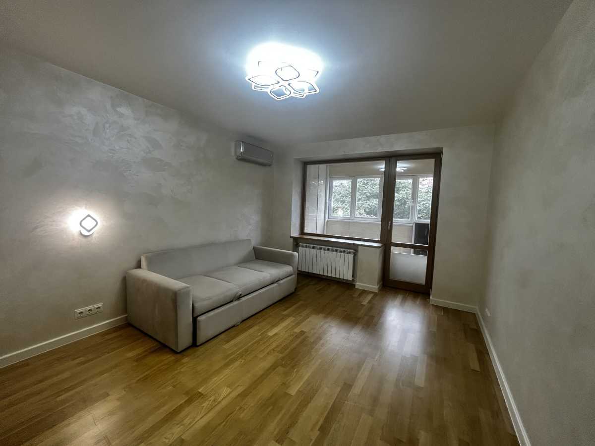Аренда 3-комнатной квартиры 116 м², Тарасовская ул., 21