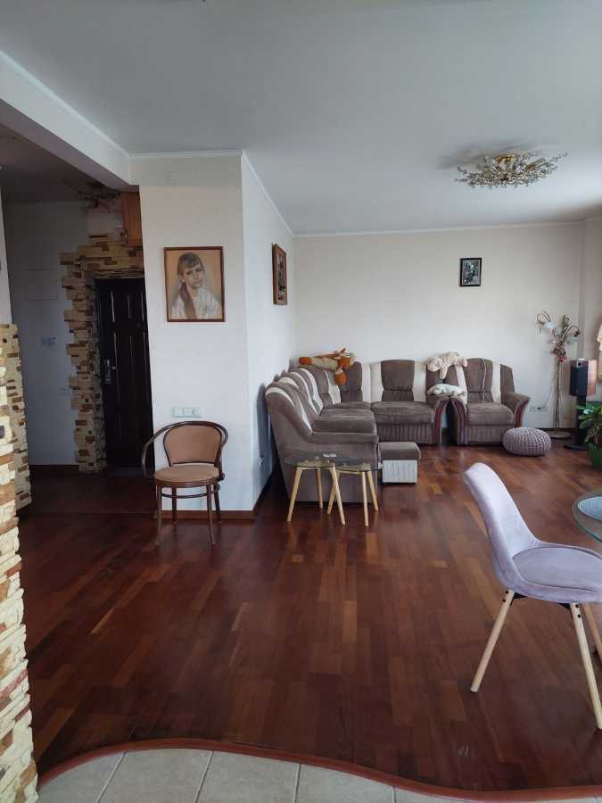 Аренда 2-комнатной квартиры 90 м², Николая Амосова ул.