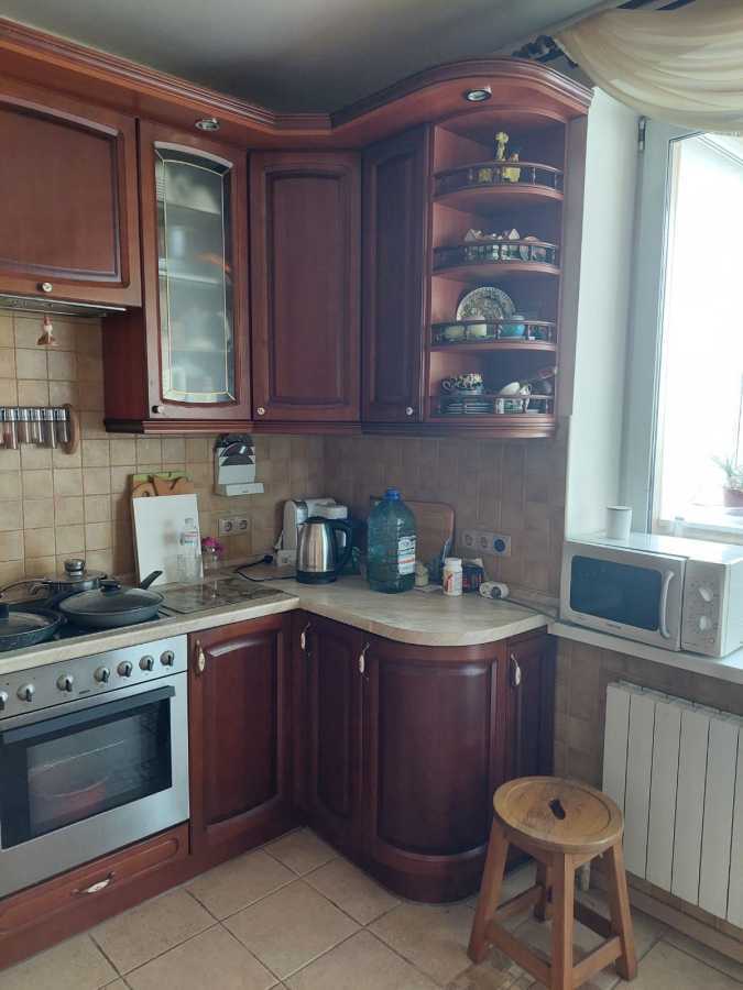 Аренда 2-комнатной квартиры 90 м², Николая Амосова ул.