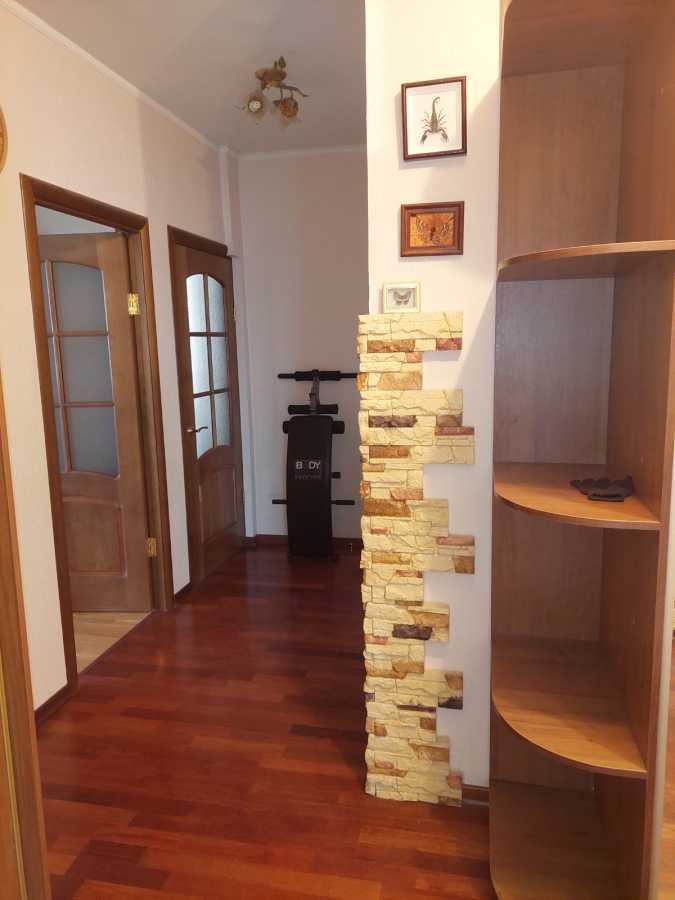Аренда 2-комнатной квартиры 90 м², Николая Амосова ул.
