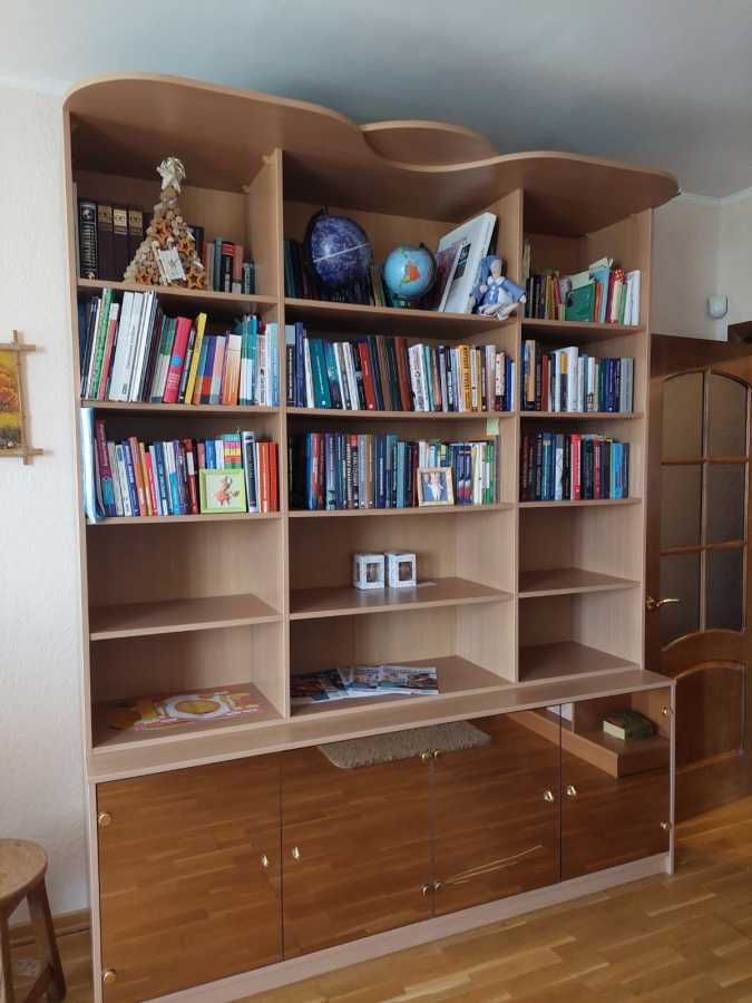 Аренда 2-комнатной квартиры 90 м², Николая Амосова ул.