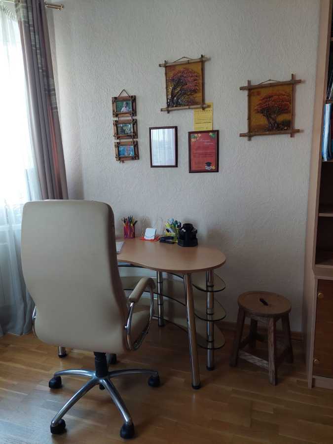 Аренда 2-комнатной квартиры 90 м², Николая Амосова ул.