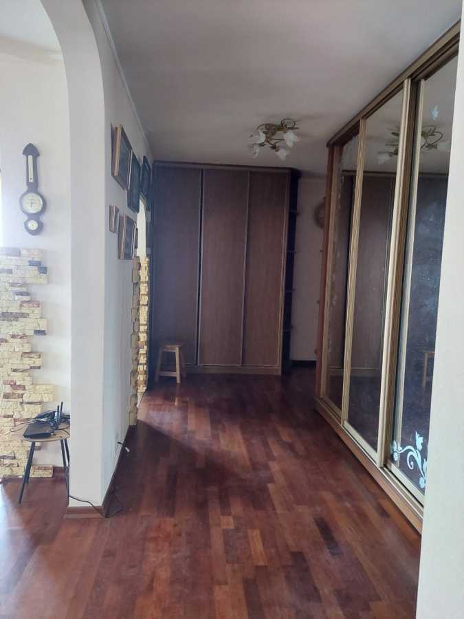 Аренда 2-комнатной квартиры 90 м², Николая Амосова ул.