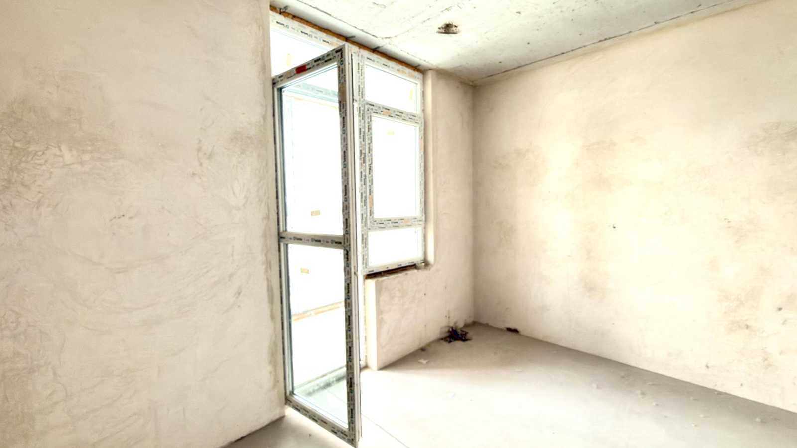 Продажа 4-комнатной квартиры 135 м², Бережанская ул., 15