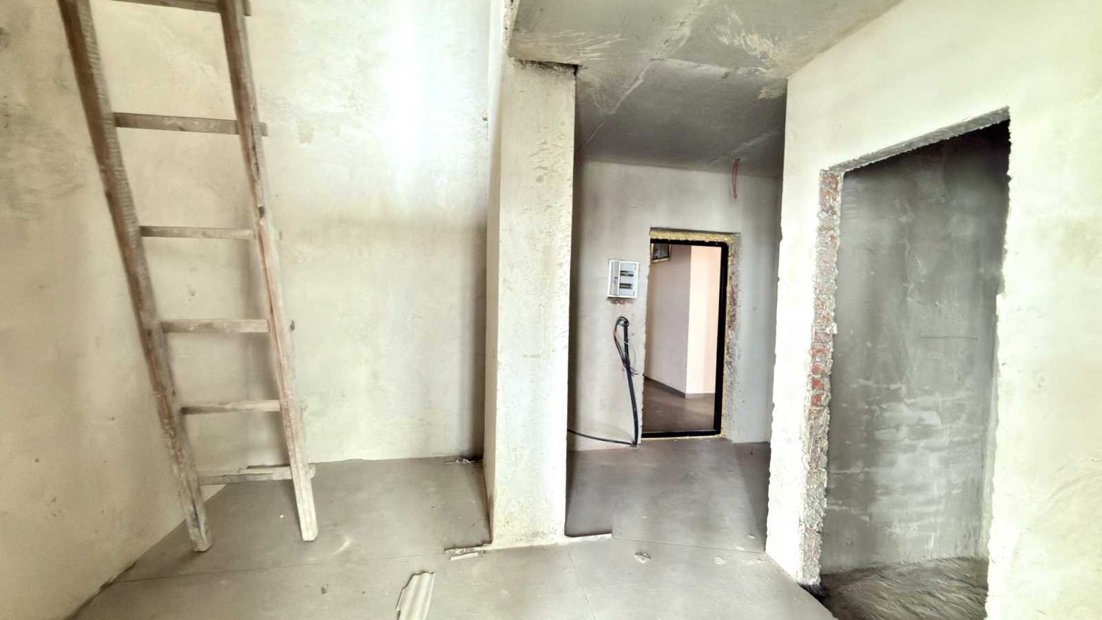 Продажа 4-комнатной квартиры 135 м², Бережанская ул., 15