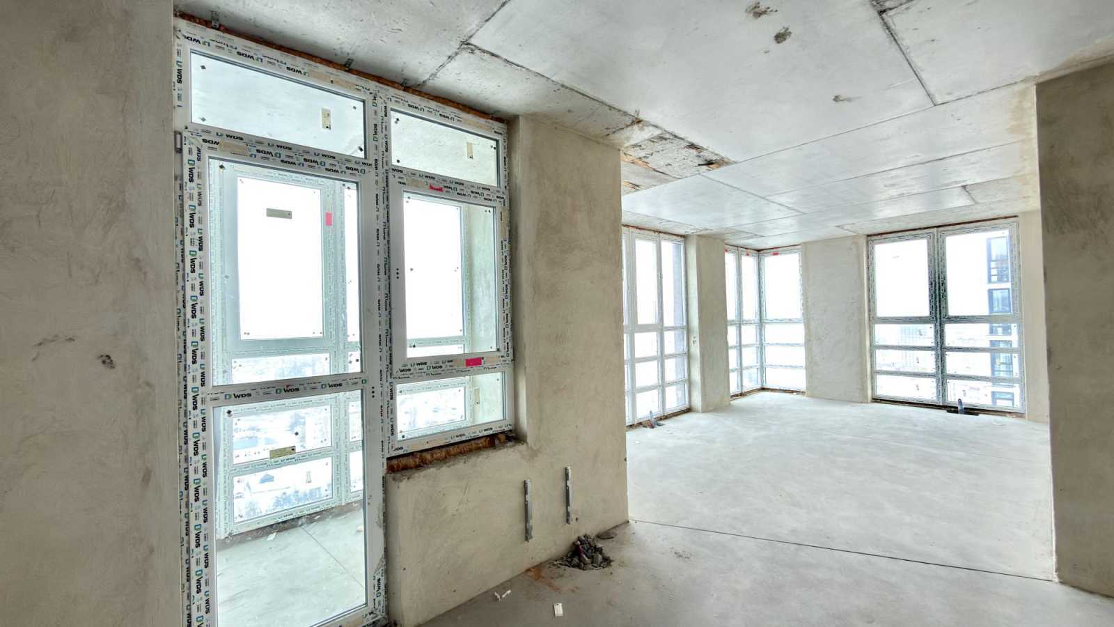 Продажа 4-комнатной квартиры 135 м², Бережанская ул., 15