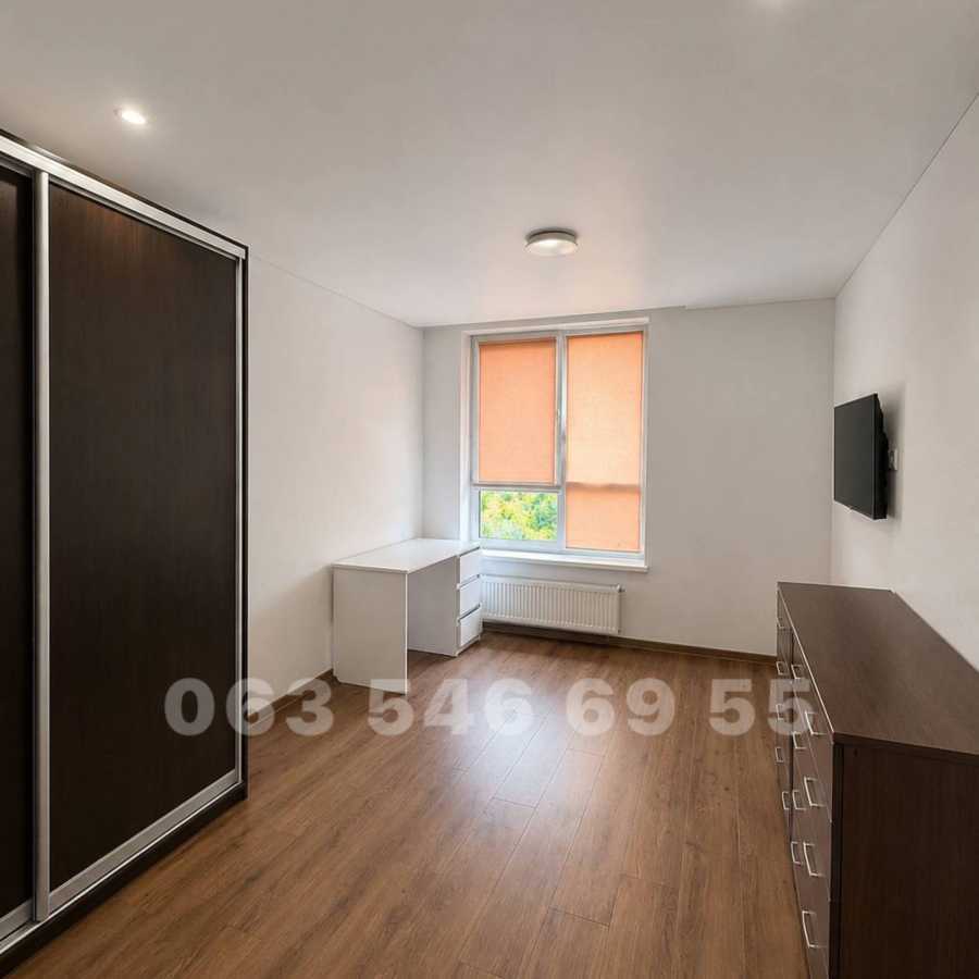 Продажа 2-комнатной квартиры 70 м², Сырецко-Садовая ул., 1