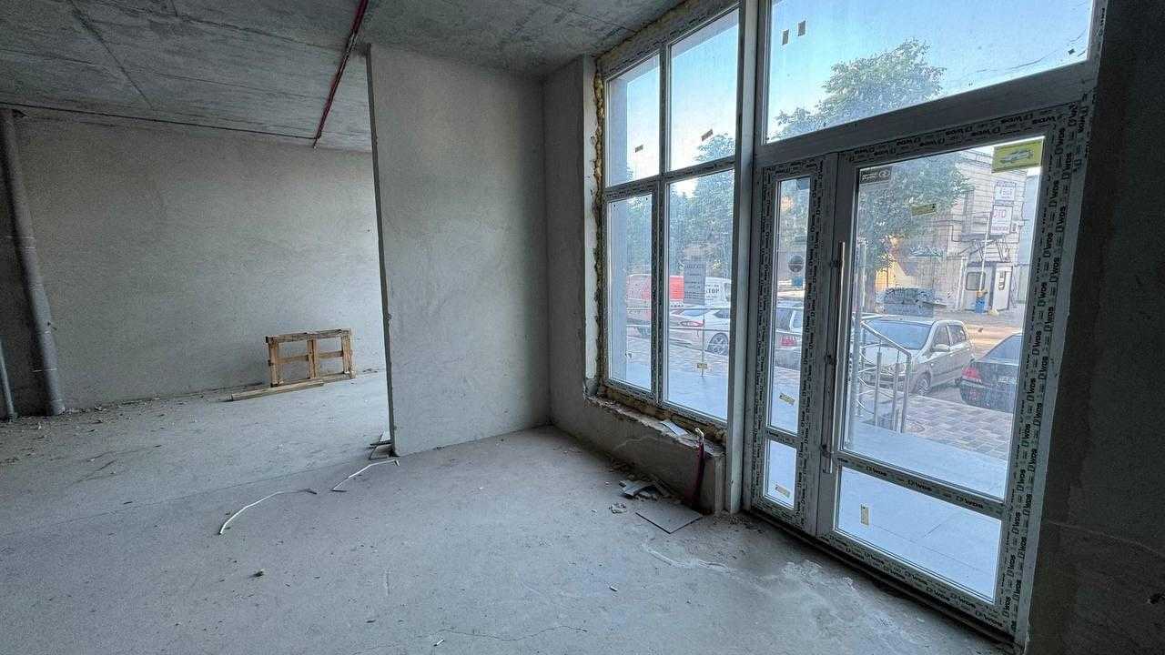Оренда офісу 244 м², Миколи Гулака вул., 4