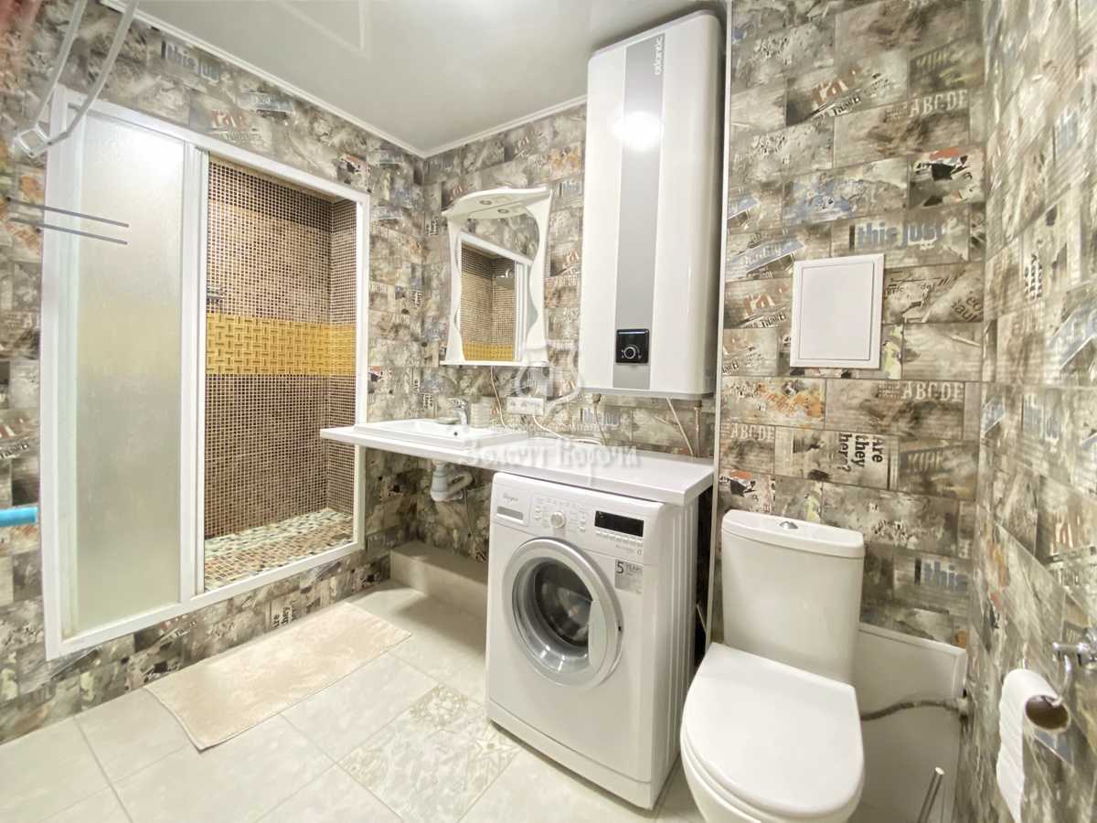 Продаж 3-кімнатної квартири 82.1 м², Набережна вул., 6Г