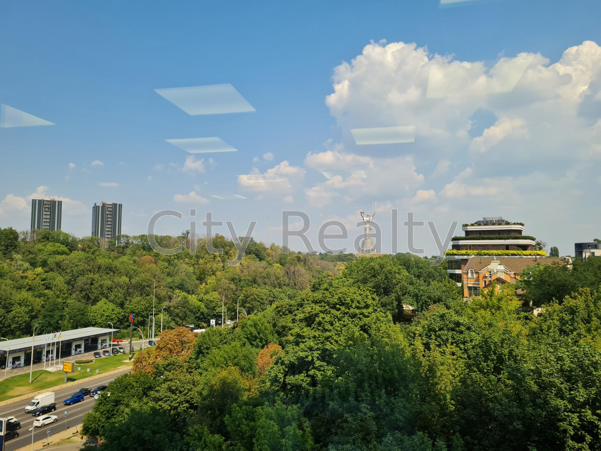 Оренда офісу 100 м², Болсуновська вул., 13-15