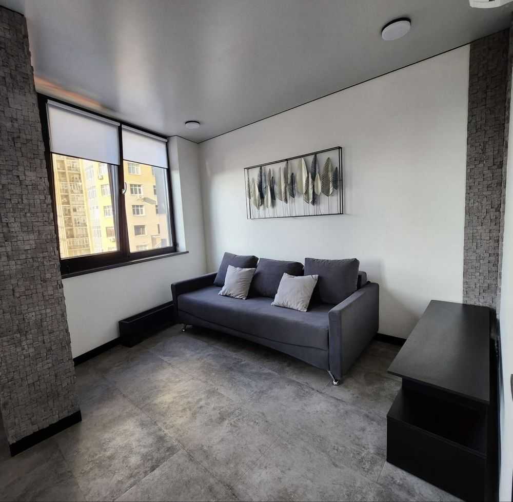 Продажа 2-комнатной квартиры 70 м², Владимира Антоновича ул., 74