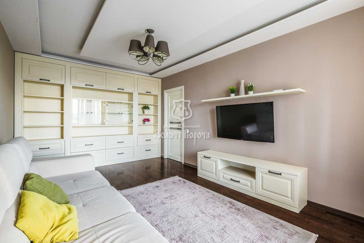 Продаж 3-кімнатної квартири 100.1 м², Гарматна вул., 38А