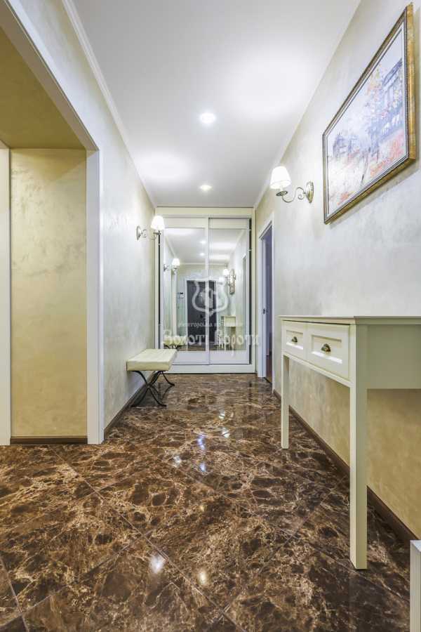 Продаж 3-кімнатної квартири 100.1 м², Гарматна вул., 38А