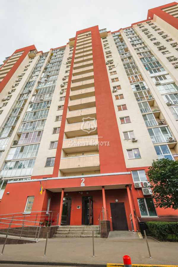 Продаж 3-кімнатної квартири 100.1 м², Гарматна вул., 38А