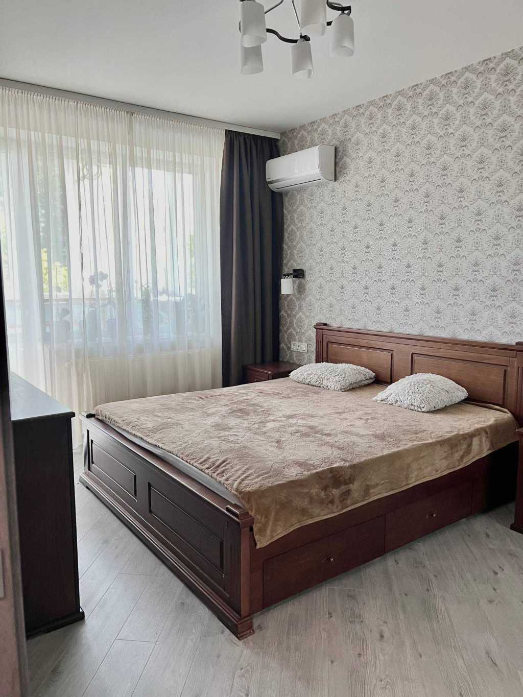 Продажа 4-комнатной квартиры 88 м², Военный городок 11-й ул.