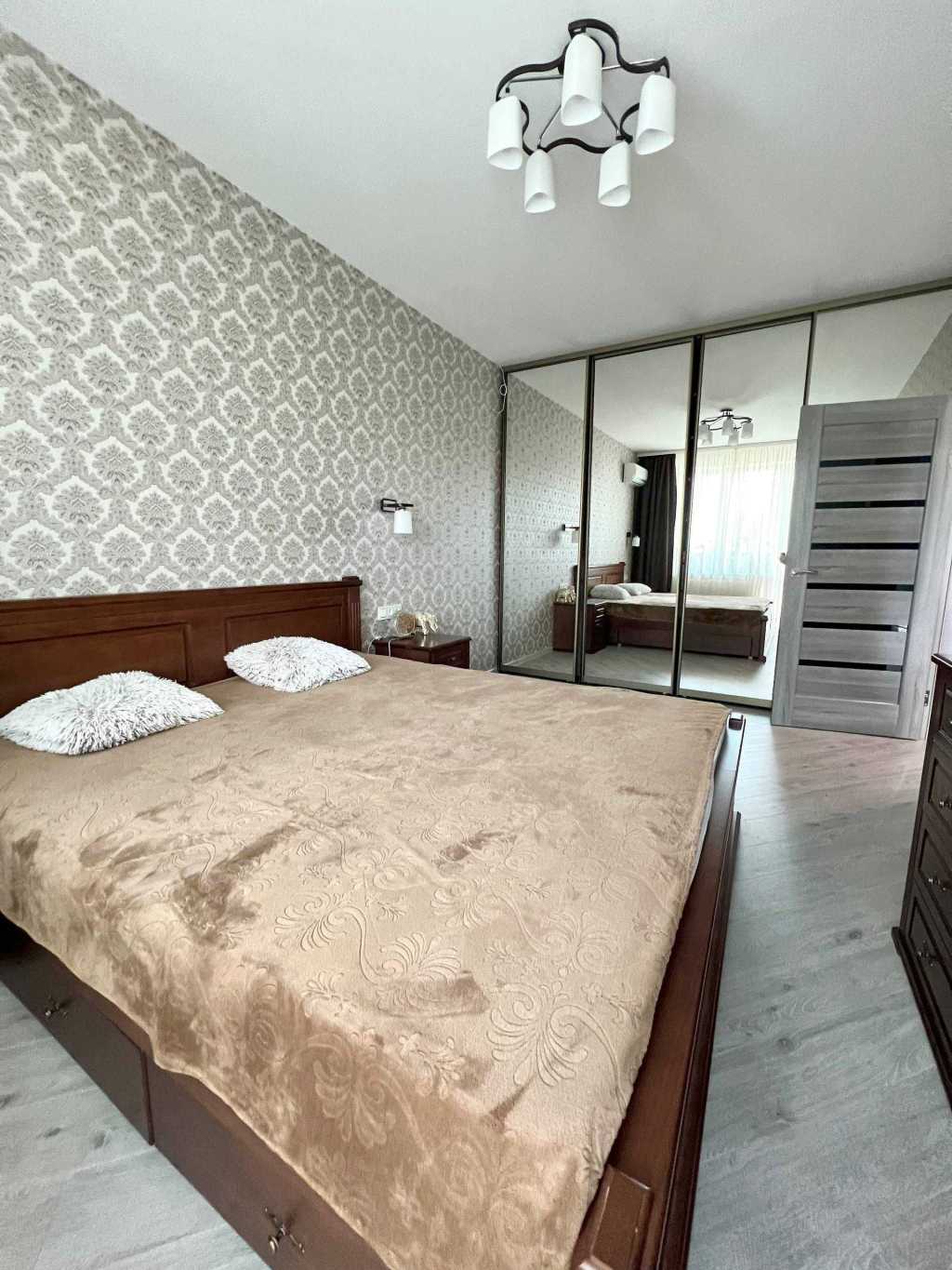 Продажа 4-комнатной квартиры 88 м², Военный городок 11-й ул.