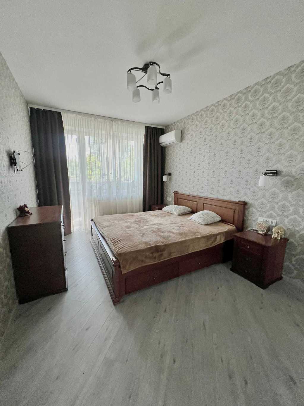 Продажа 4-комнатной квартиры 88 м², Военный городок 11-й ул.