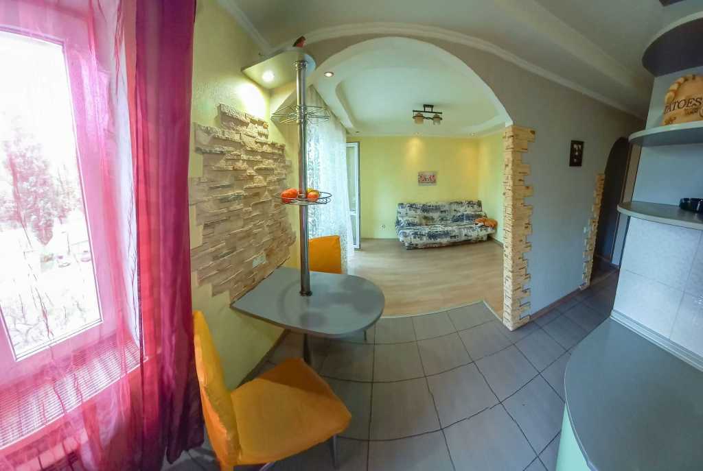 Продажа 2-комнатной квартиры 46 м², Зодчих ул., 16