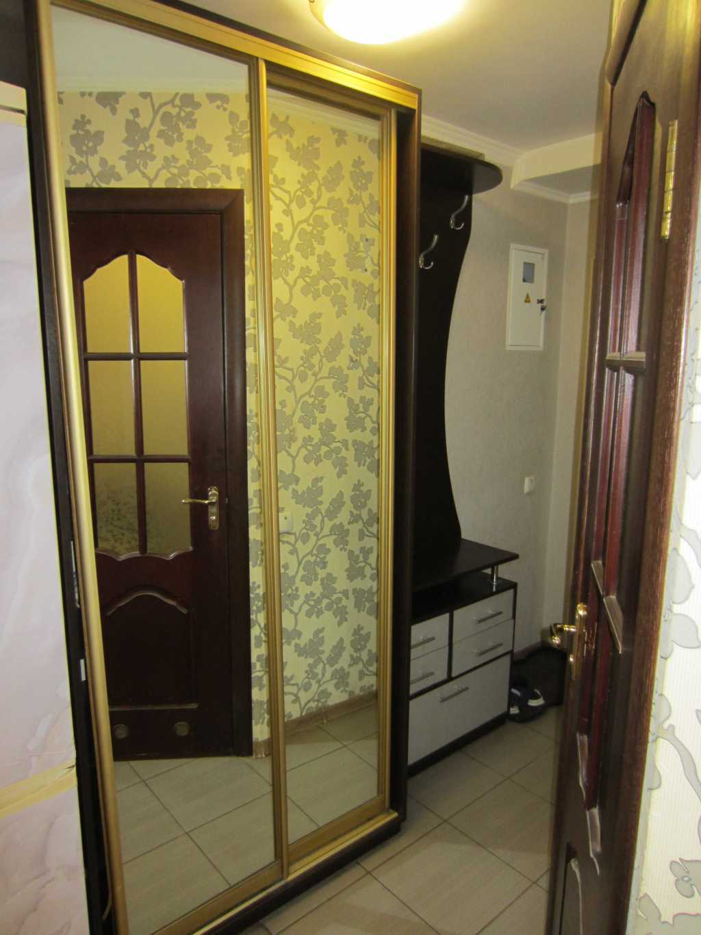 Продажа 2-комнатной квартиры 46 м², Зодчих ул., 16