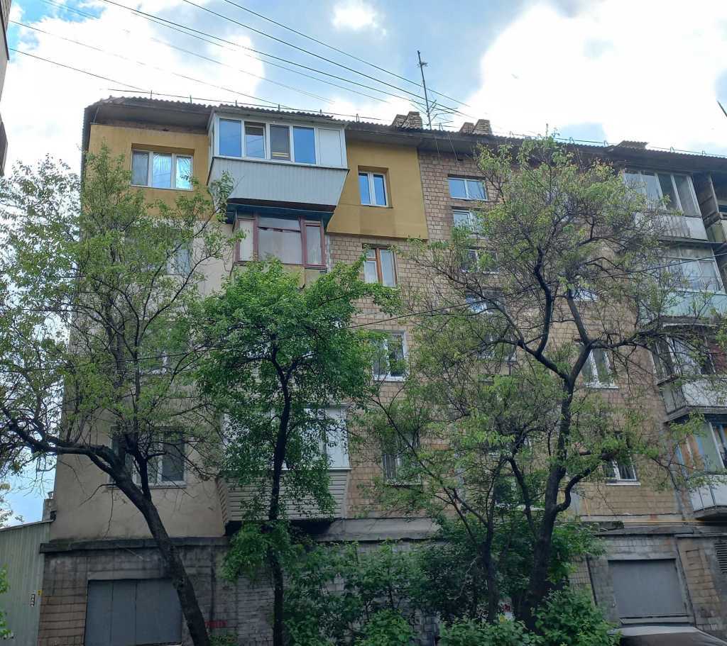 Продажа 2-комнатной квартиры 46 м², Зодчих ул., 16