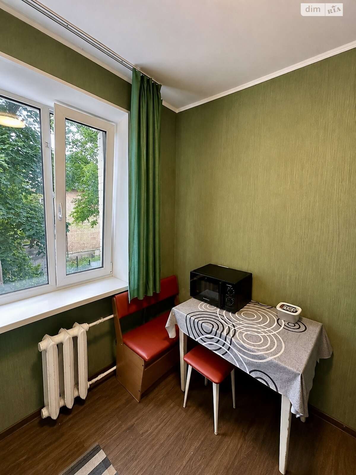 Продажа 1-комнатной квартиры 30 м², Соборности просп., 18