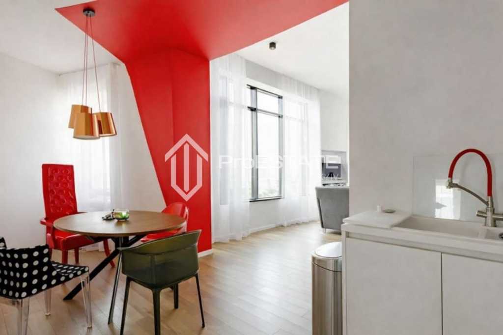 Продажа 4-комнатной квартиры 221 м², Евгения Коновальца ул., 36