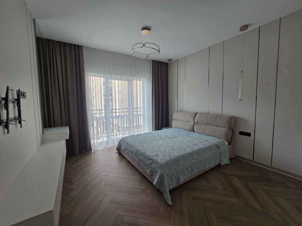 Продажа 2-комнатной квартиры 65 м², Метрологическая ул., 31