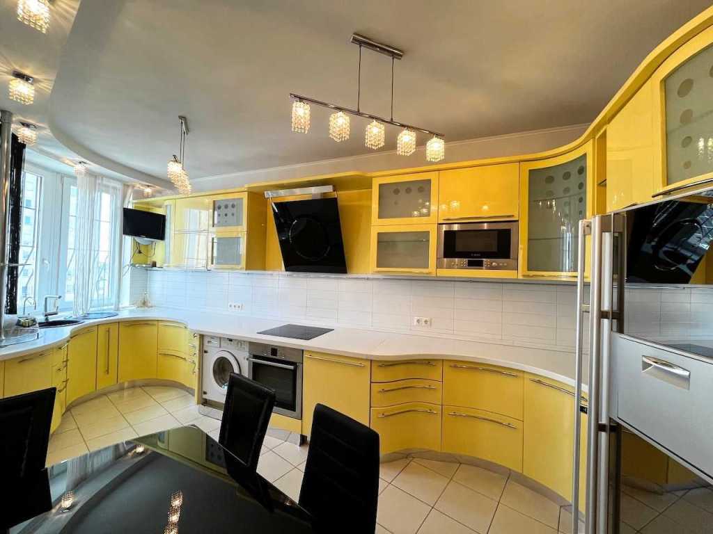 Аренда 3-комнатной квартиры 105 м², Митрополита Андрея Шептицкого ул., 10