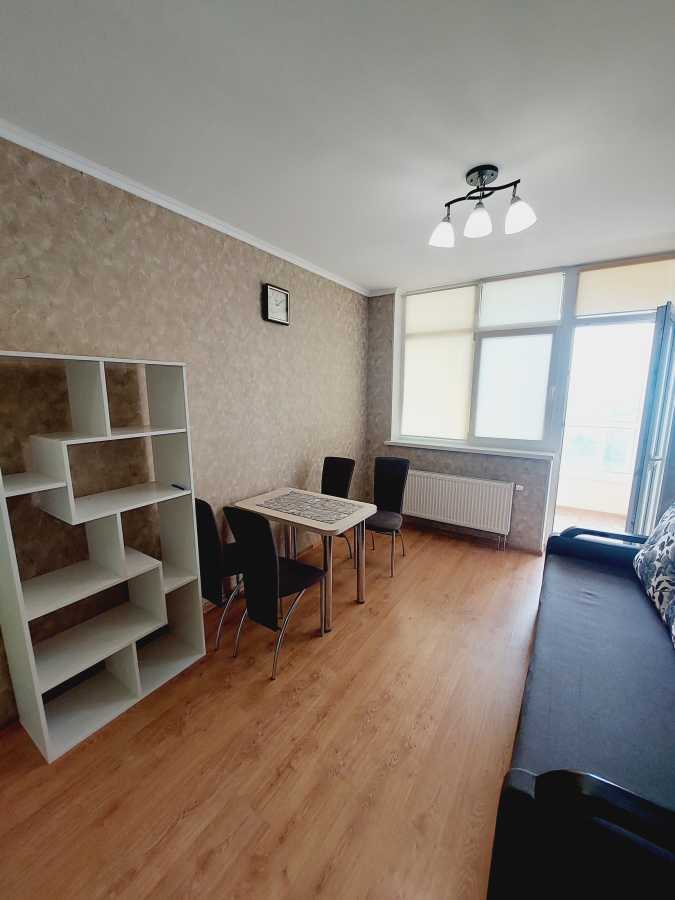 Аренда 1-комнатной квартиры 46 м², Европейская пл., Союзу, 41Д